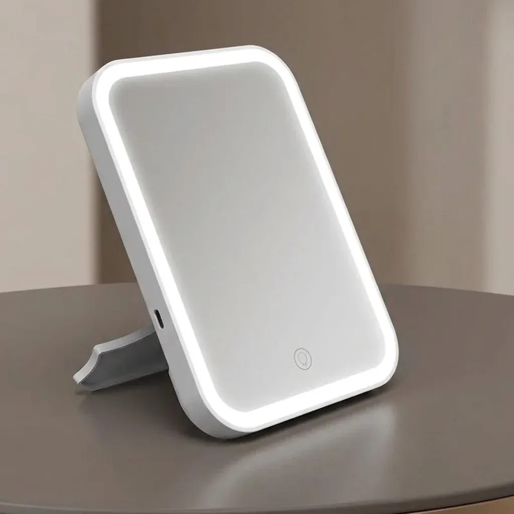 מראת איפור מתקפלת עם תאורת לד