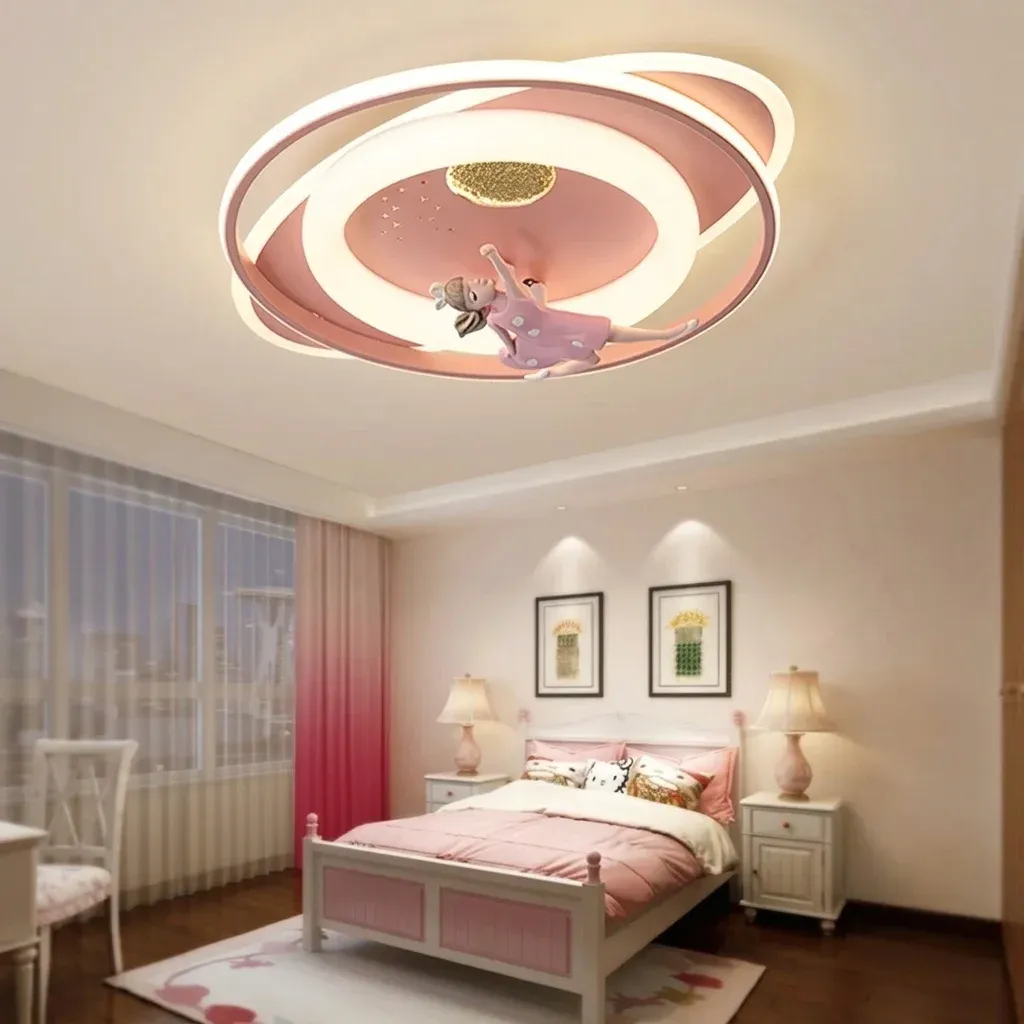 מנורת תקרה ורודה אסטרונאוט לחדר ילדים