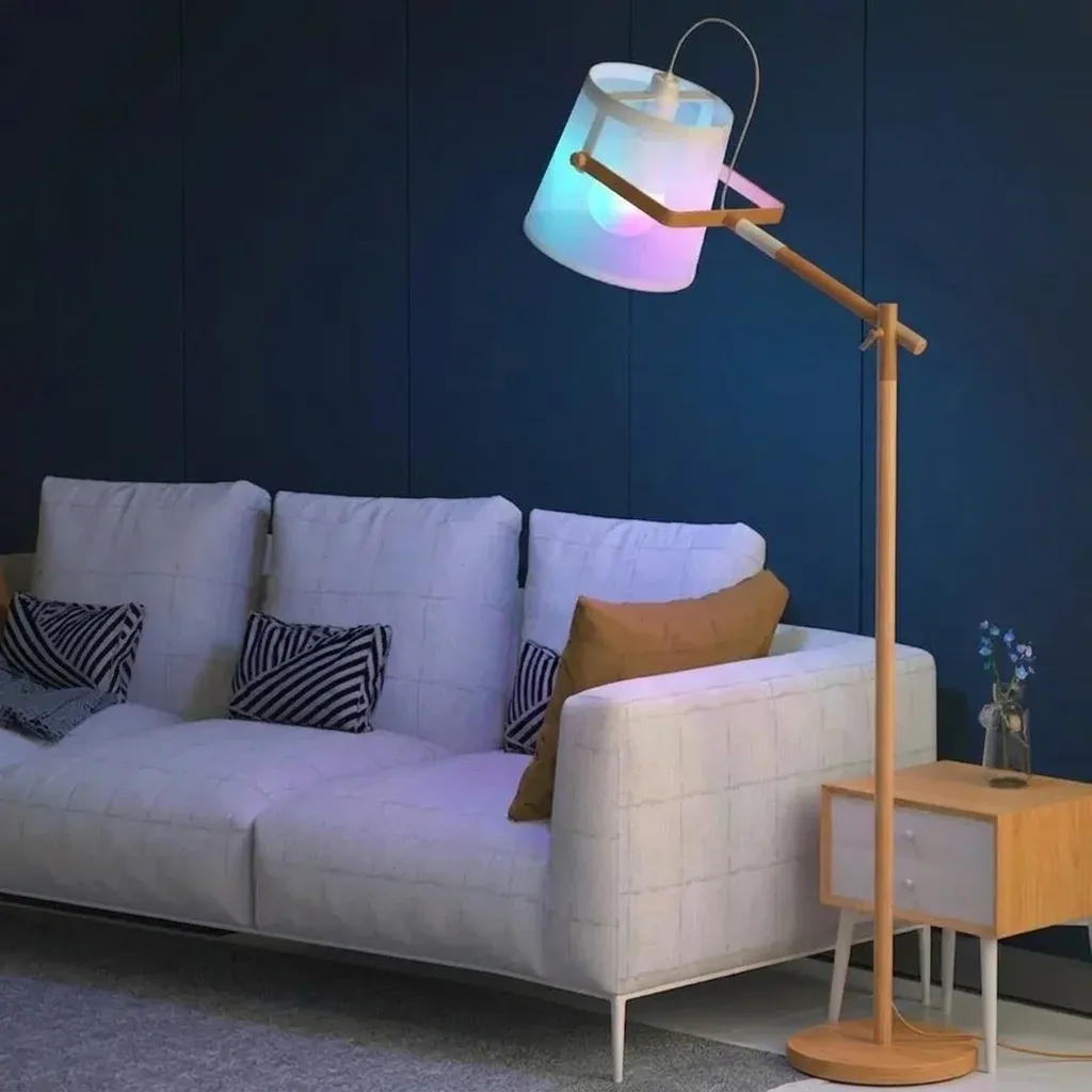 מנורת רצפה RGB עם אהיל לבן