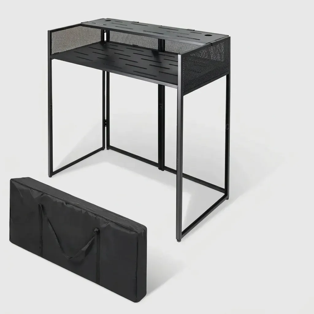 עמדת דיג'יי מתקפלת שחורה עם תיק