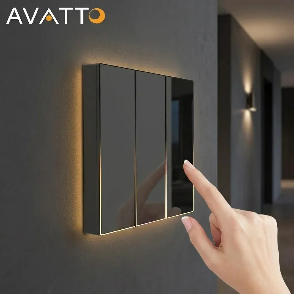 מתג חכם טואיה כהה במסדרון מודרני